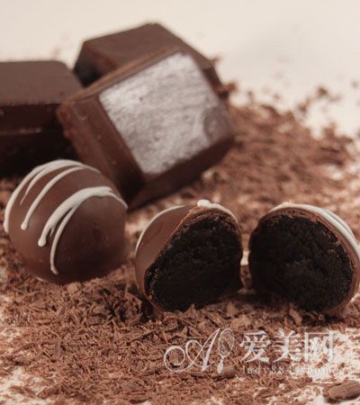  吃巧克力會(huì)發(fā)胖?認(rèn)清10個(gè)關(guān)于巧克力的誤解 