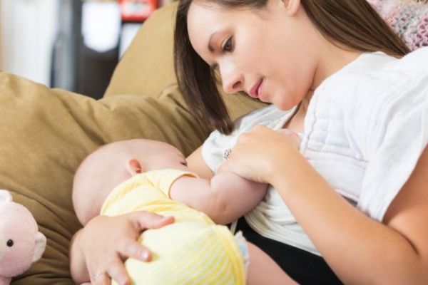 催乳師的手法教程是怎樣的 通乳手法自學(xué)全套教 催乳的手法步驟