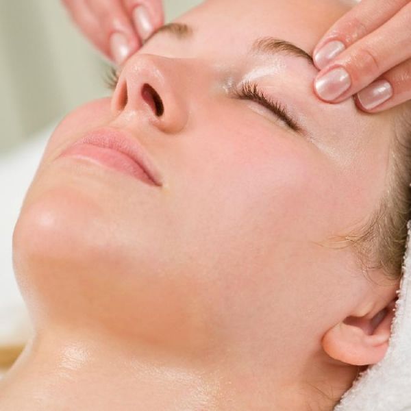 中醫(yī)如何祛痘 中醫(yī)辯證祛痘四法