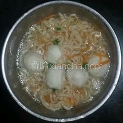 肉丸煮面條的做法[圖]