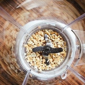 超詳細自制無添加純花生醬(料理機版)的做法步驟 第4步