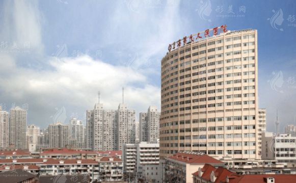 上海九院做吸脂減肥多少錢？人氣醫(yī)生、案例、收費標(biāo)準(zhǔn)公布