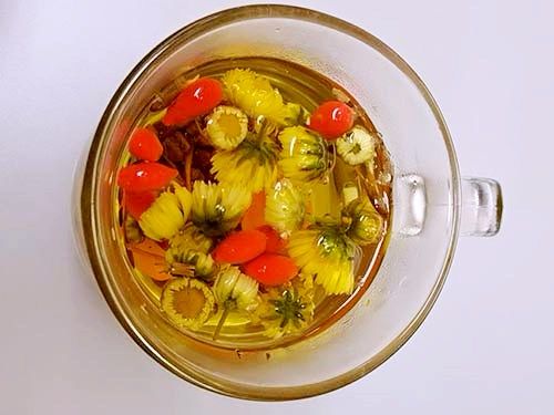 秋天適合喝的養(yǎng)生茶 這四種茶可以多喝