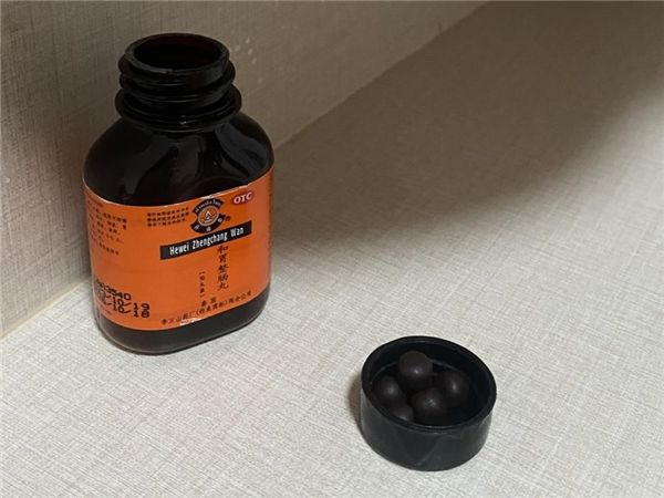 黃油年糕賣爆了！但吃多容易胃痛肚子痛？和胃整腸丸快提前備好