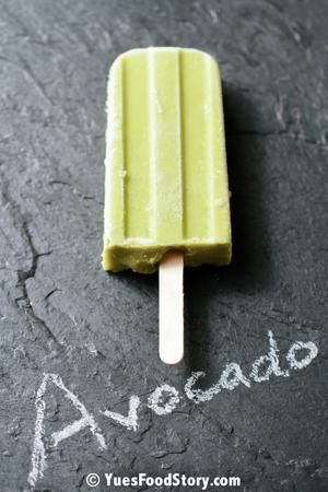 超健康無(wú)需奶油的夏日牛油果棒冰 減脂期甜點(diǎn)的做法 步驟5