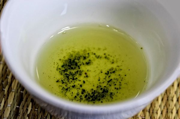 茶的尾水有害健康吗？如何正确处理茶叶渣？