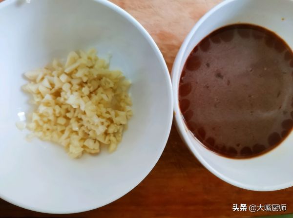茄子怎么做清淡又好吃？教你一招出鍋軟糯咸香特別下飯