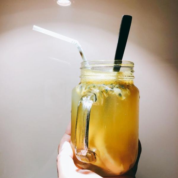 懶人三分鐘特飲～夏日清爽水果茶系列——百香果檸檬蘇打的做法