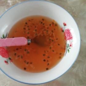 懶人三分鐘特飲～夏日清爽水果茶系列——百香果檸檬蘇打