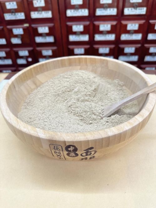 草本調(diào)膚，讓美麗從內(nèi)而外——中藥面膜與茶飲的護(hù)膚之道