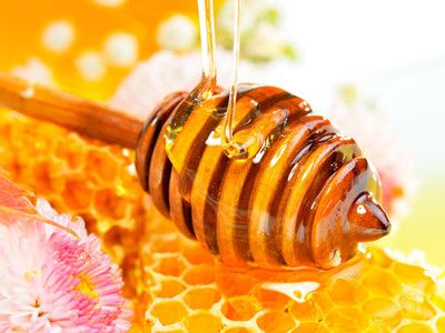 教你5个蜂蜜美容护肤小秘方