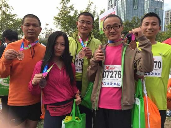 廈門(mén)馬拉松-江南五俠