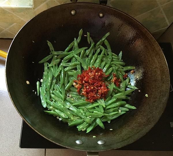 經(jīng)常吃這3種蔬菜，排毒瘦身美容養(yǎng)顏，臉色紅潤動人