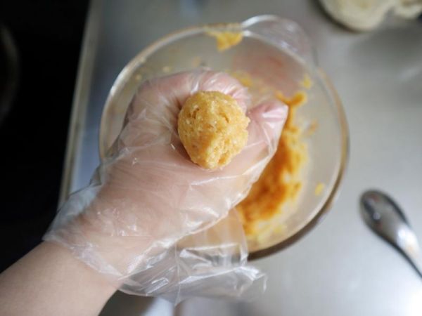 純奶手撕吐司的做法 步驟1