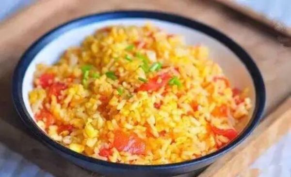 7個懶人蛋炒飯的做法，5分鐘做一份，營養(yǎng)美味，一周不重樣