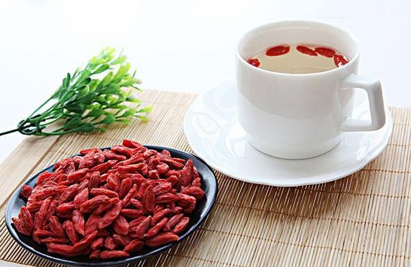 枸杞茶的功效與作用（枸杞茶的功效與作用禁忌人群）