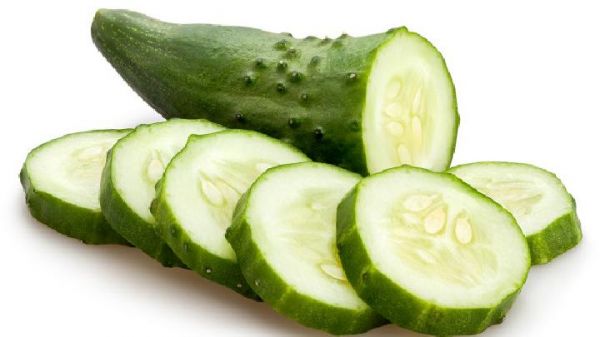 黃瓜芹菜榨汁喝能減肥嗎 纖維素加快腸蠕動(dòng)排出廢棄物