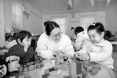 將科學(xué)保教滲透到生活和游戲中