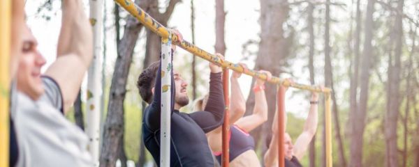 晨練的好處 晨練有什么好處 晨練時注意事項