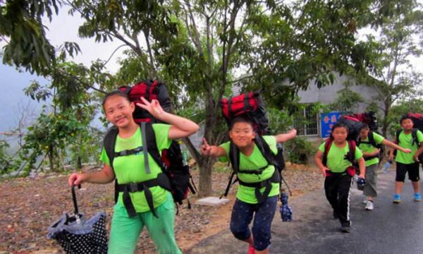 減肥夏令營(yíng)幫助孩子健康瘦身