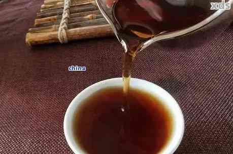 普洱茶對(duì)胃部不適的全面解析及應(yīng)對(duì)策略：從原因到緩解方法一覽