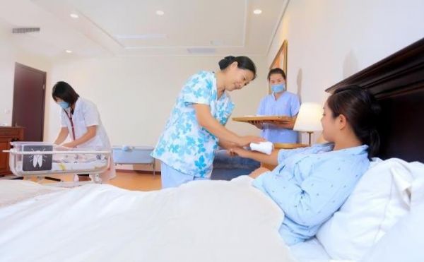 产后怎样护理产妇 怎样护理产妇和新生儿金牌月嫂教你5大护理手法