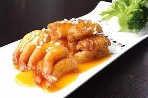 精选美食：豆腐蔬菜盅，菠萝油条虾，蛋黄豌豆烩豆腐，雪媚娘