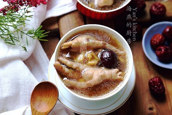 春寒料峭里的女人汤代表-【红枣板栗煲鸡脚】