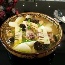 山药炖鸡汤的做法[图]