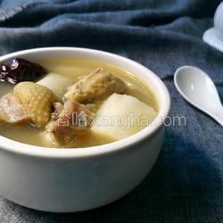 山药炖鸡汤的做法[图]
