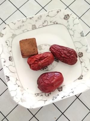 冬日特饮·红枣姜糖水的做法 步骤1