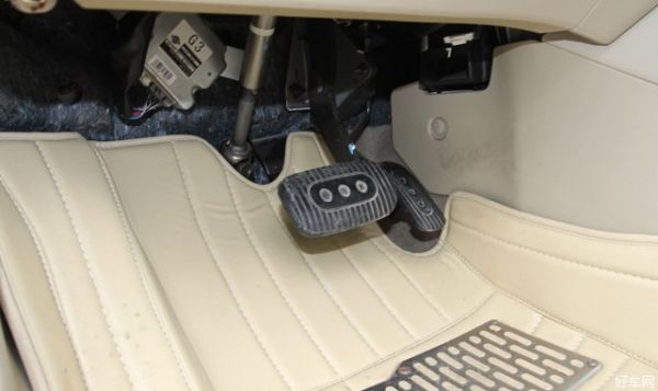 買了一輛電動(dòng)車，在日常中要如何對(duì)電池進(jìn)行維護(hù)保養(yǎng)呢??？