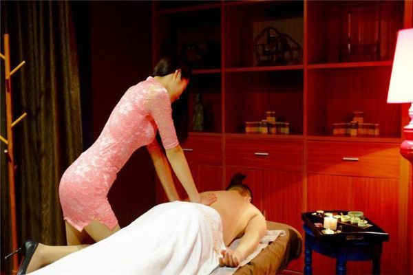 朋友推薦的東莞高檔保健按摩減壓會所(東莞推拿按摩哪里好)
