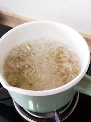 薏米养生汤的做法 步骤3