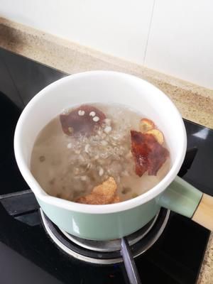 薏米养生汤的做法 步骤4