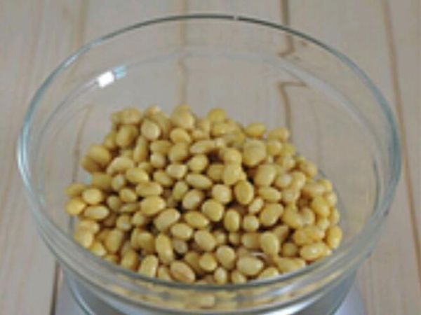 豆浆机可以用来自制豆腐脑啦, 喜欢的亲可以自己动手, 棒棒哒