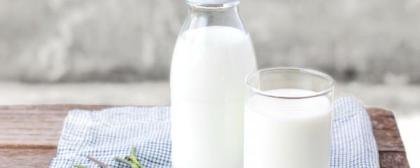 牛奶是癌症“加速器”吗？医生提醒：想要身体好，尽量避免3种喝奶方式