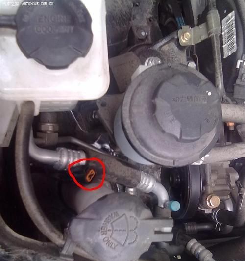 手机电池显示橘黄色代表什么？如何处理？