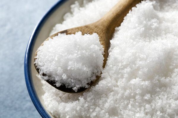 成人每天食鹽攝入量不超過多少克
