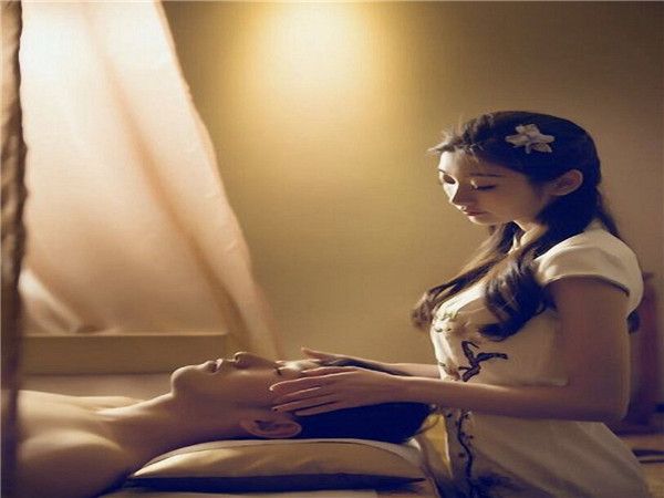 上周在上海徐匯區(qū)保健按摩減壓會(huì)所,口碑好美女如云