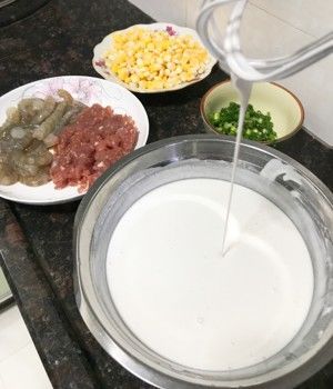 自制腸粉(Q彈版)的做法步驟 第2步