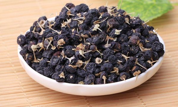 这8种“黑色食物”，营养价值高过人参！