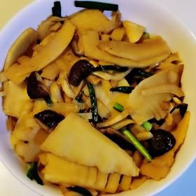 冬笋炒香菇