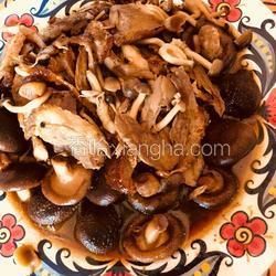 双菇烩鸭的做法[图]