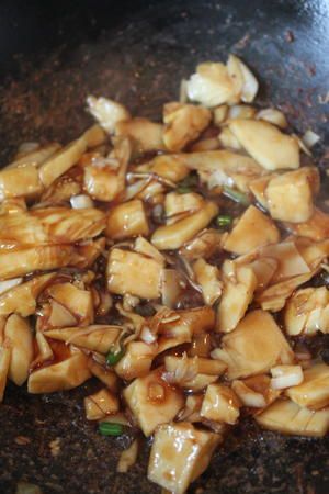 时令蔬菜--蚝油冬笋牛肉的做法 步骤3