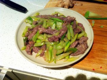 家常炒之芦笋牛肉做法