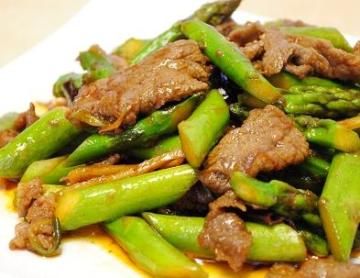 甜辣芦笋牛肉片做法