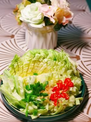 减脂菜谱｜低卡巨好吃包心菜炒鸡蛋，好吃的家常菜的做法 步骤2