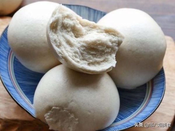 蒸馒头，记住“3次醒发”，很多人只醒了一次，难怪馒头发硬塌陷