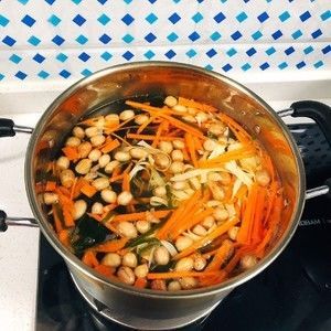素酸辣汤（无油健康版）的做法步骤 第3步